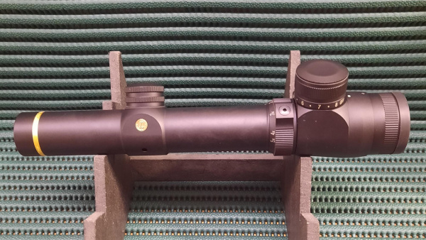 Прицел оптический LEUPOLD 1.5-5x20, VX-3 