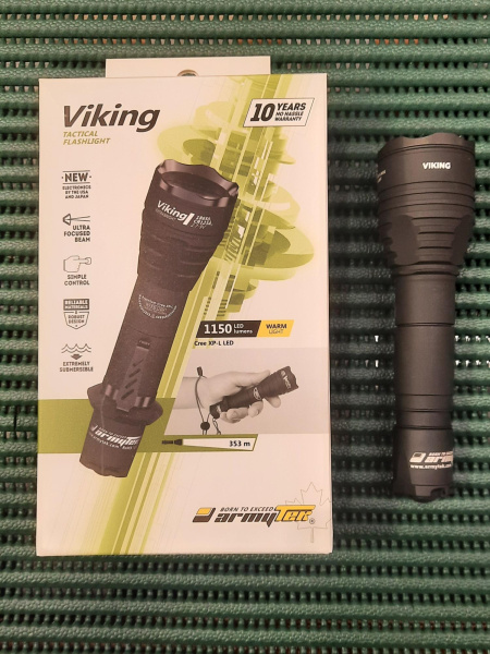 Armytek VIKING XP-L (теплый свет)